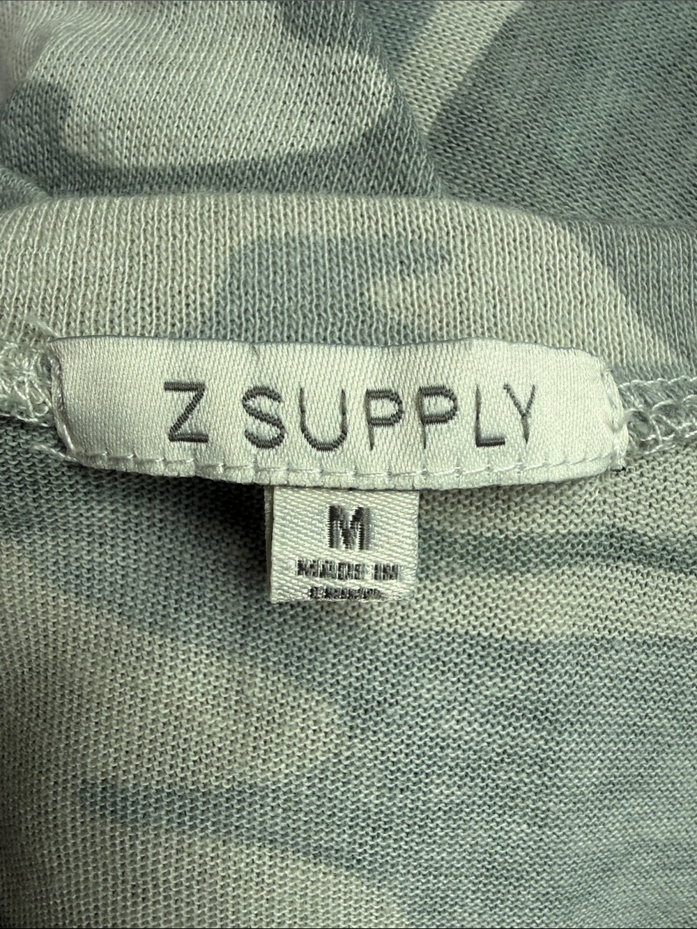 Z Supply Soft Camo Womens T-Shirt Size Medium